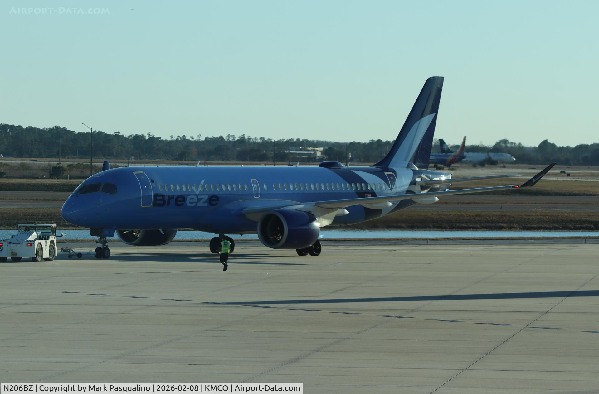 N206BZ, 2022 Airbus A220-300 C/N 55143, Airbus A220-371