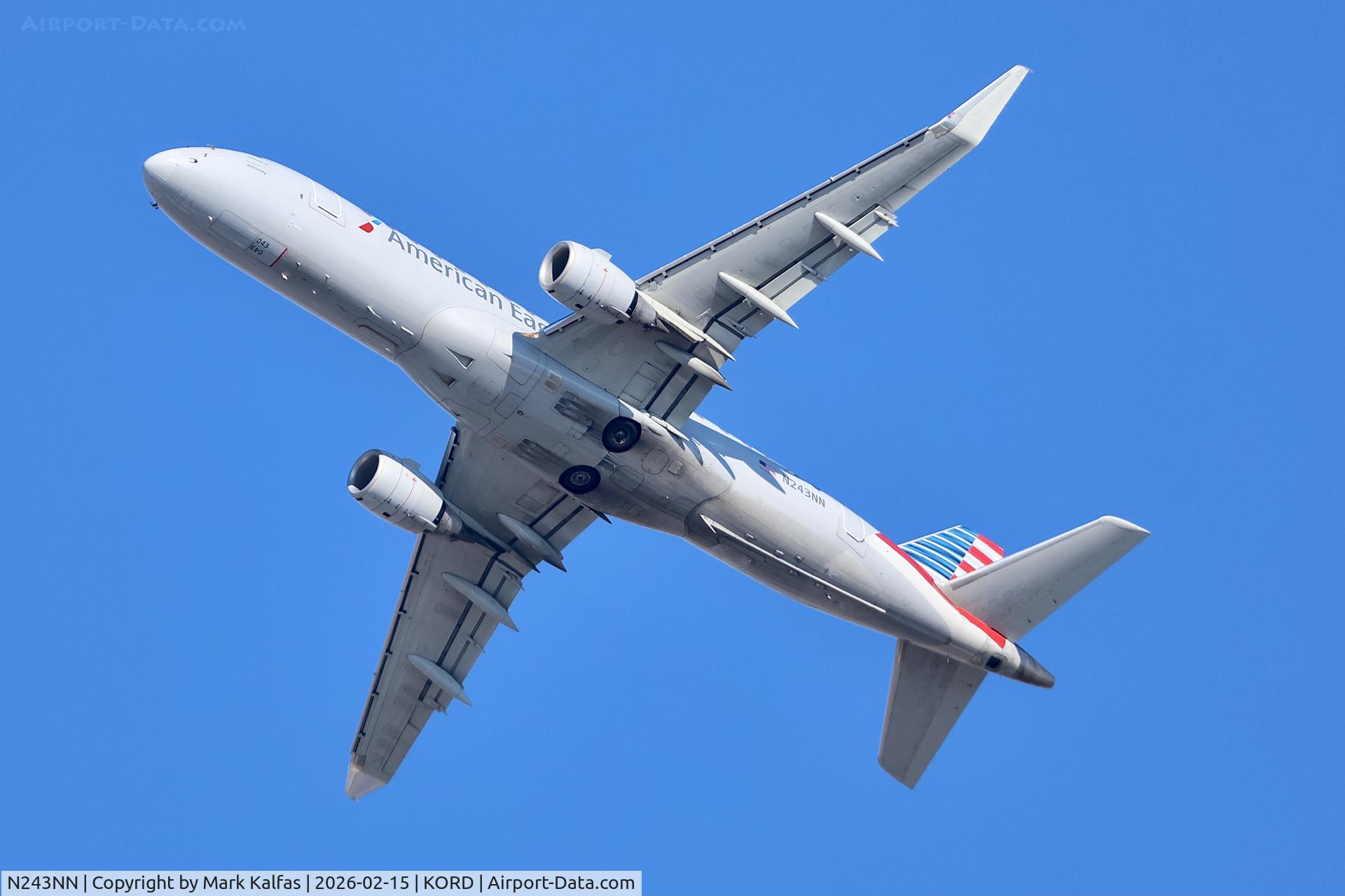 N243NN, 2016 Embraer 175LR (ERJ-170-200LR) C/N 17000604, E75L Envoy / American Eagle Embraer 175LR N243NN ENY4311 ORD-DAY