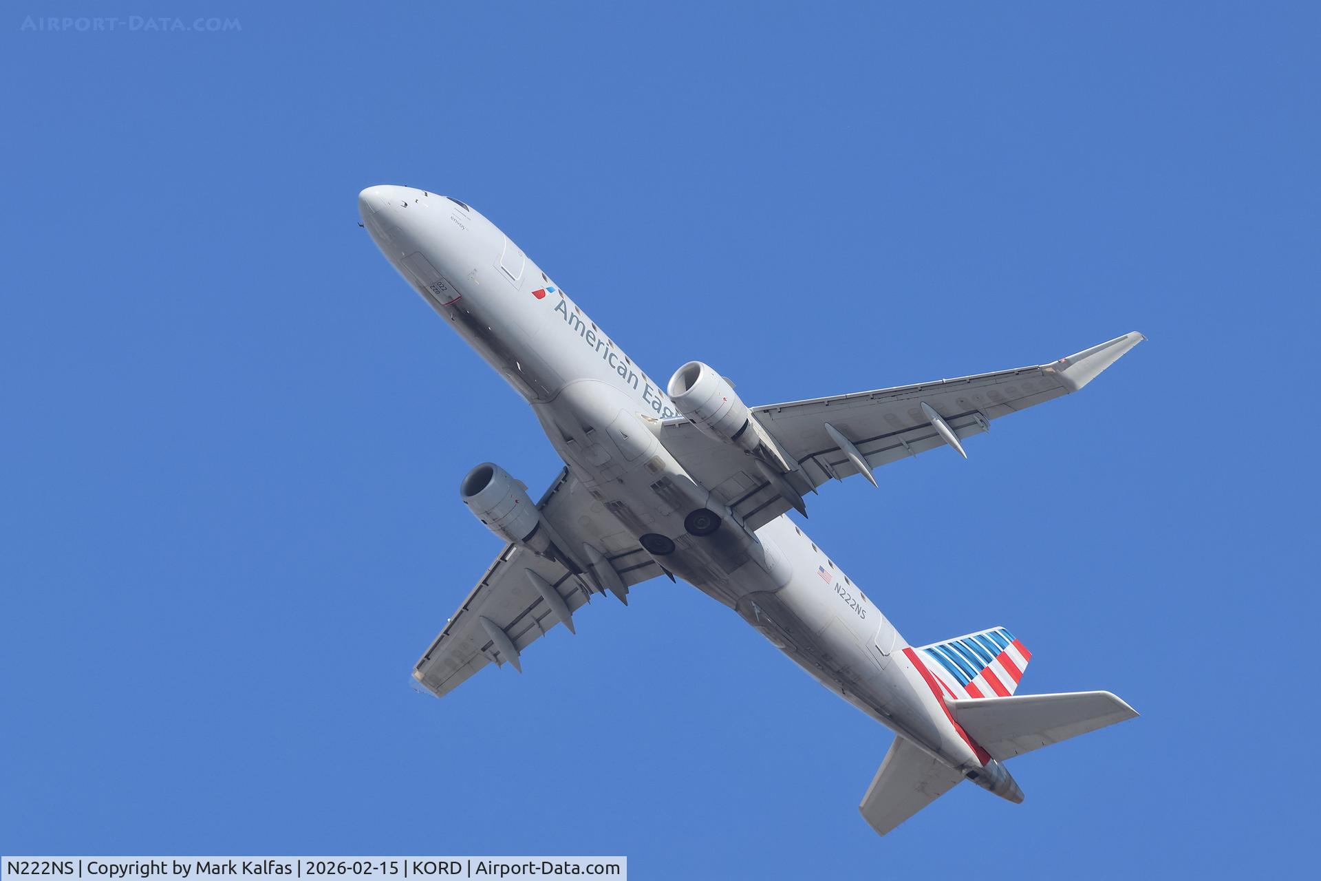 N222NS, 2015 Embraer 175LR (ERJ-170-200LR) C/N 17000528, E170 Envoy/American Eagle EMBRAER ERJ 170-200 LR, N222NS ENY4234 ORD-ICT