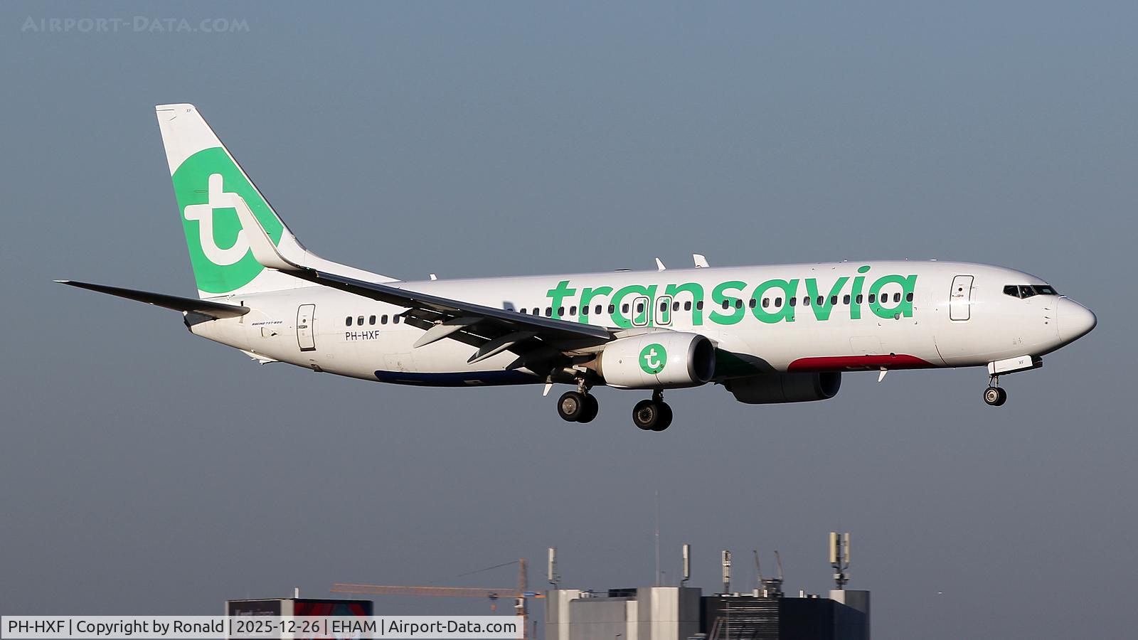 PH-HXF, 2017 Boeing 737-8K2 C/N 62153, at eham