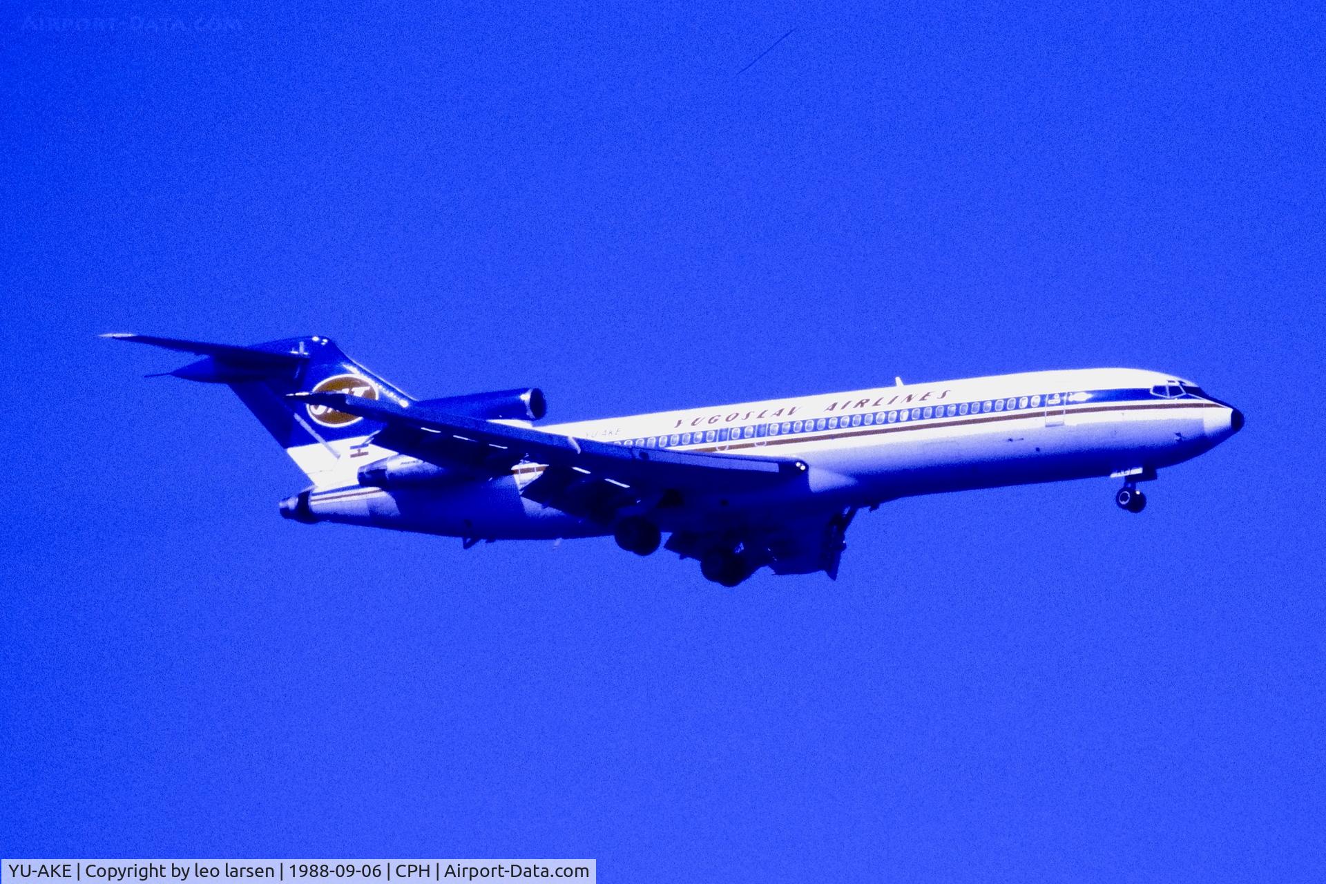 YU-AKE, 1974 Boeing 727-2H9 C/N 21037, Copenhagen 6.9.1988