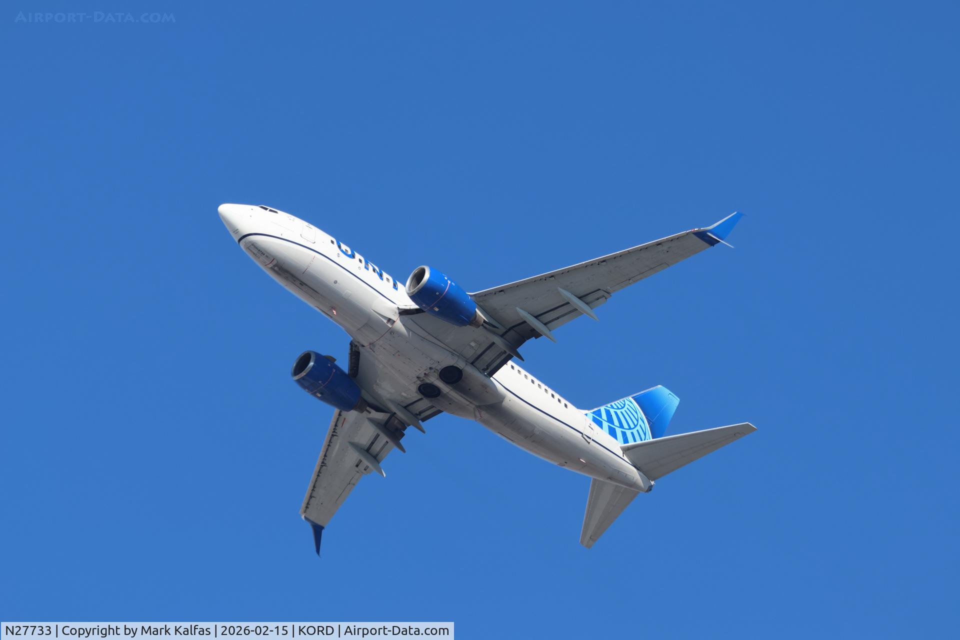 N27733, 1999 Boeing 737-724 C/N 28800, B737 United Boeing 737-724 N27733, UA2622 ORD-GRR