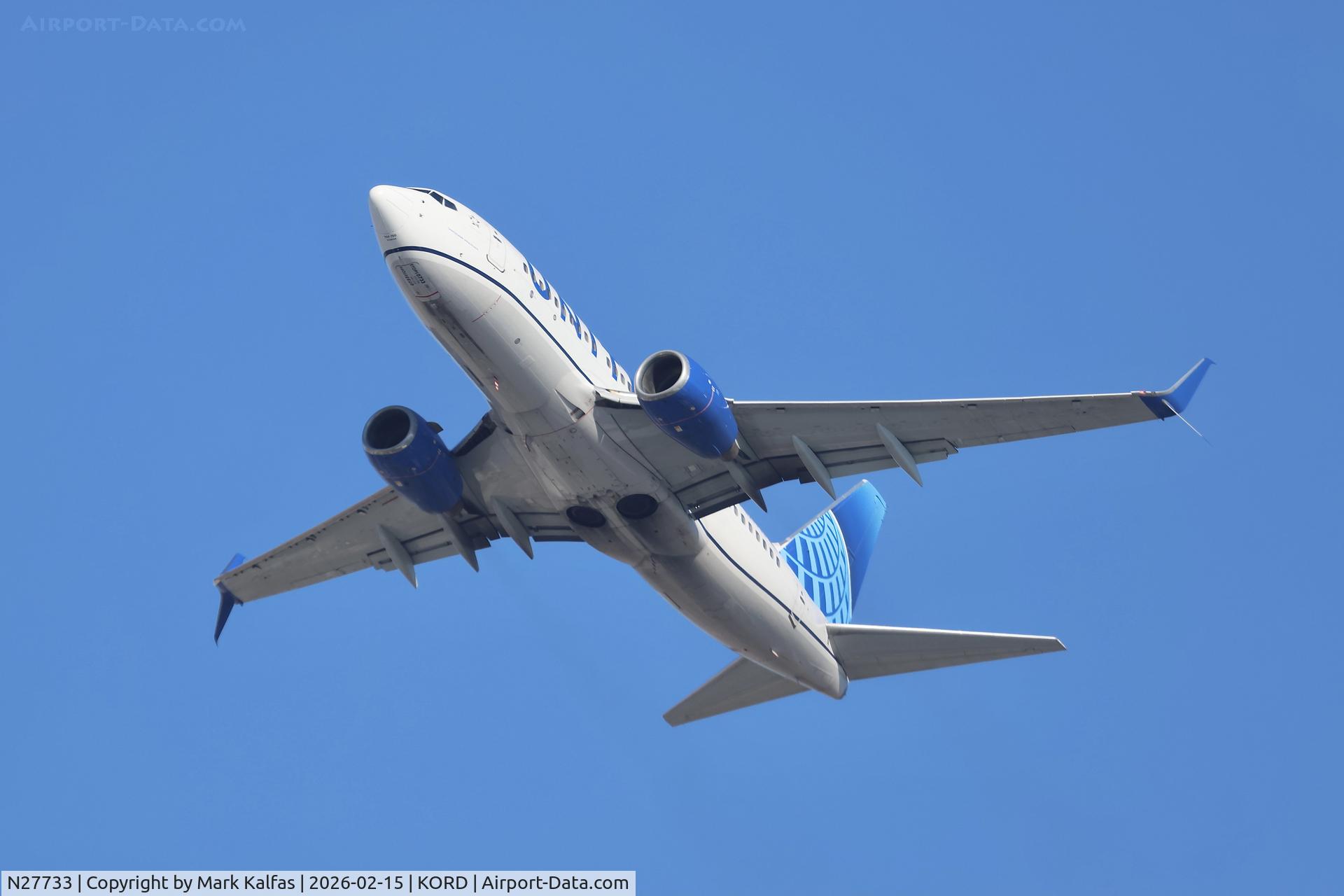 N27733, 1999 Boeing 737-724 C/N 28800, B737 United Boeing 737-724 N27733, UA2622 ORD-GRR