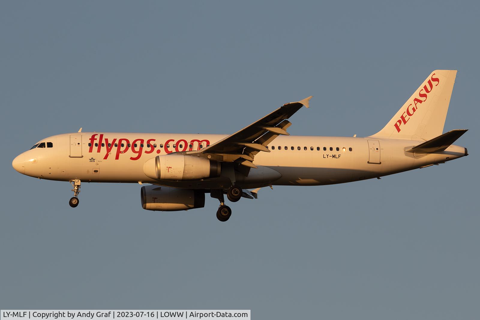 LY-MLF, Airbus 320-232 C/N 2828, Pegasus A320