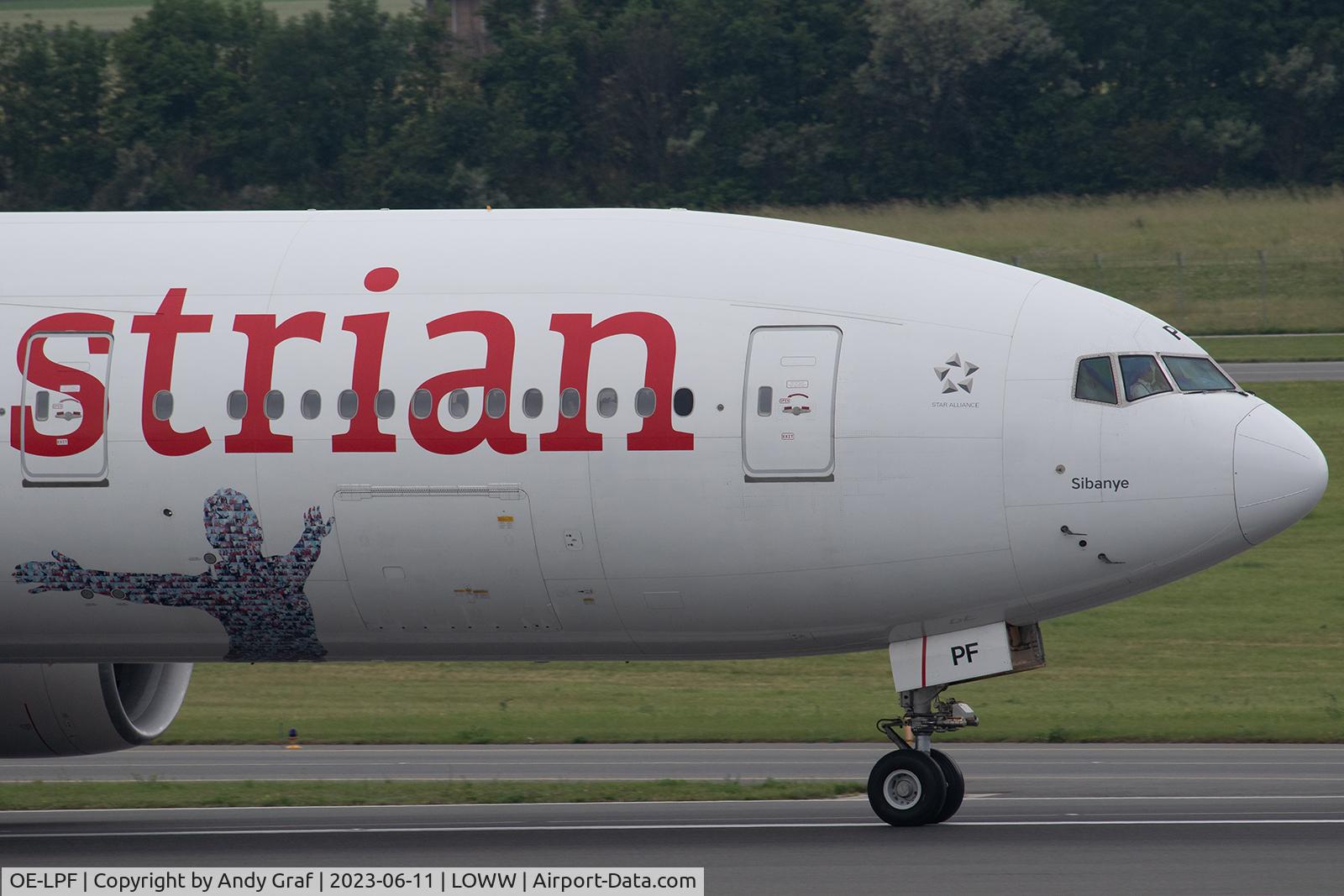 OE-LPF, 2001 Boeing 777-2Q8/ER C/N 28692, Austrian 777-200