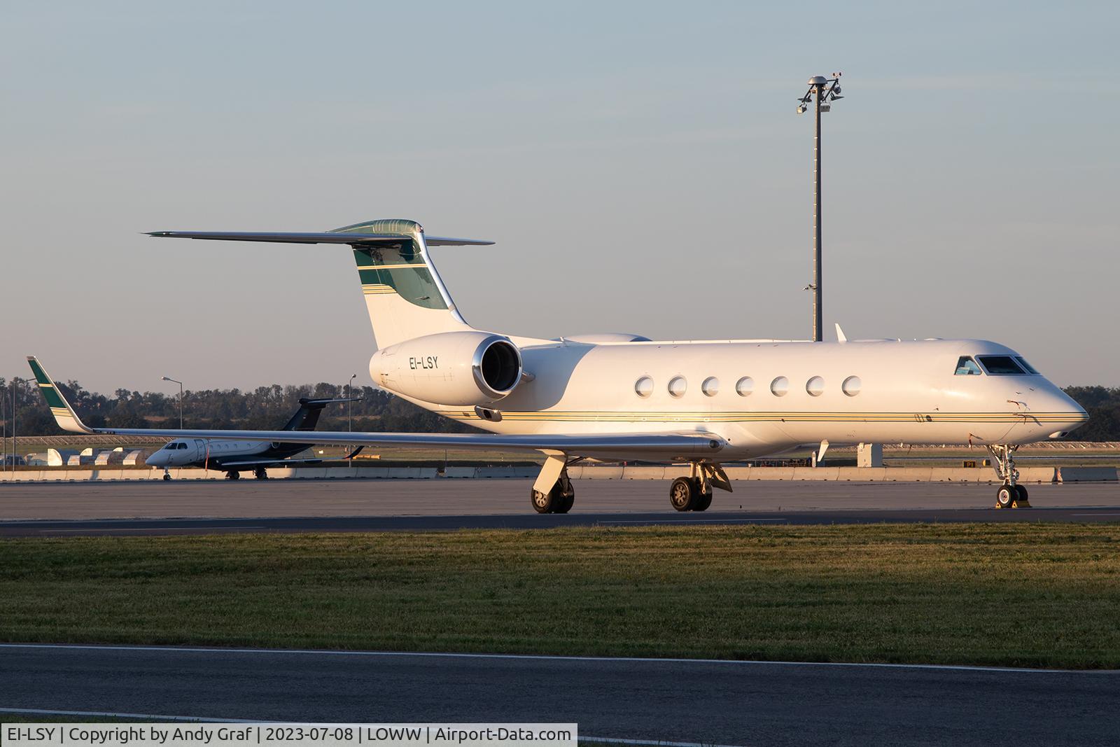 EI-LSY, 2011 Gulfstream Aerospace GV-SP (G550) C/N 5350, Untitled Gulfstream G550