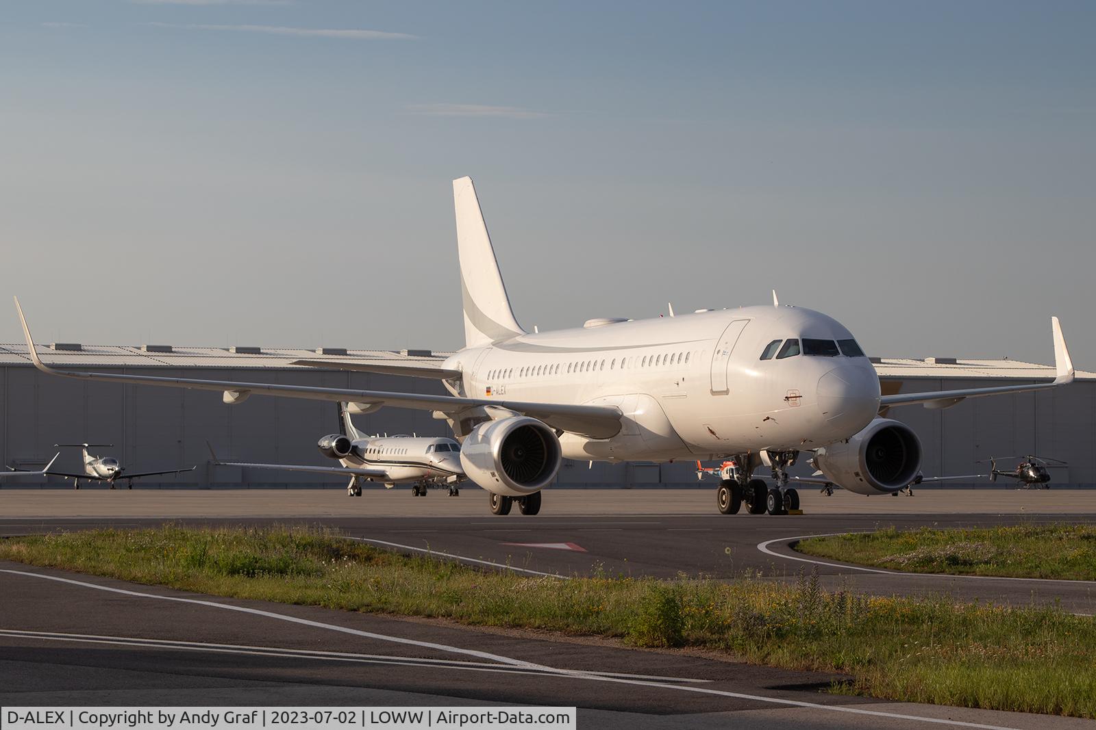 D-ALEX, 2014 Airbus A319-115(CJ) C/N 5963, Untitled A319