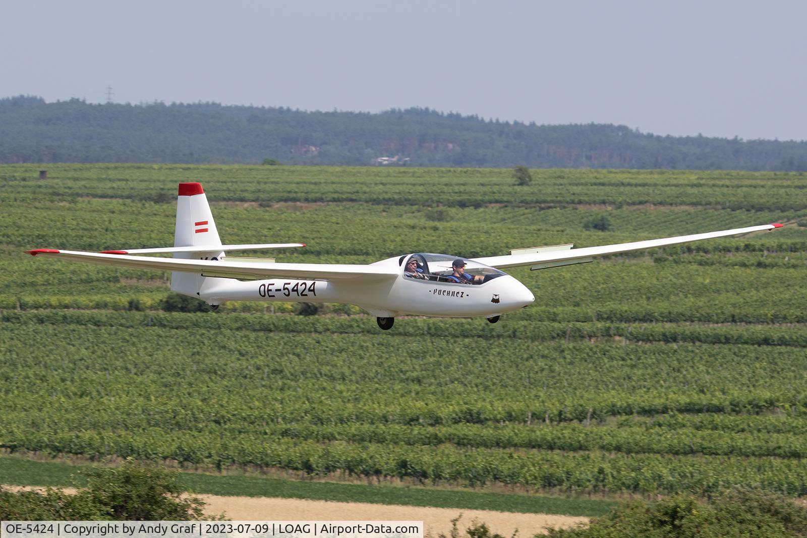 OE-5424, PZL-Bielsko szd-50 C/N B-1629, Untitled PZL50