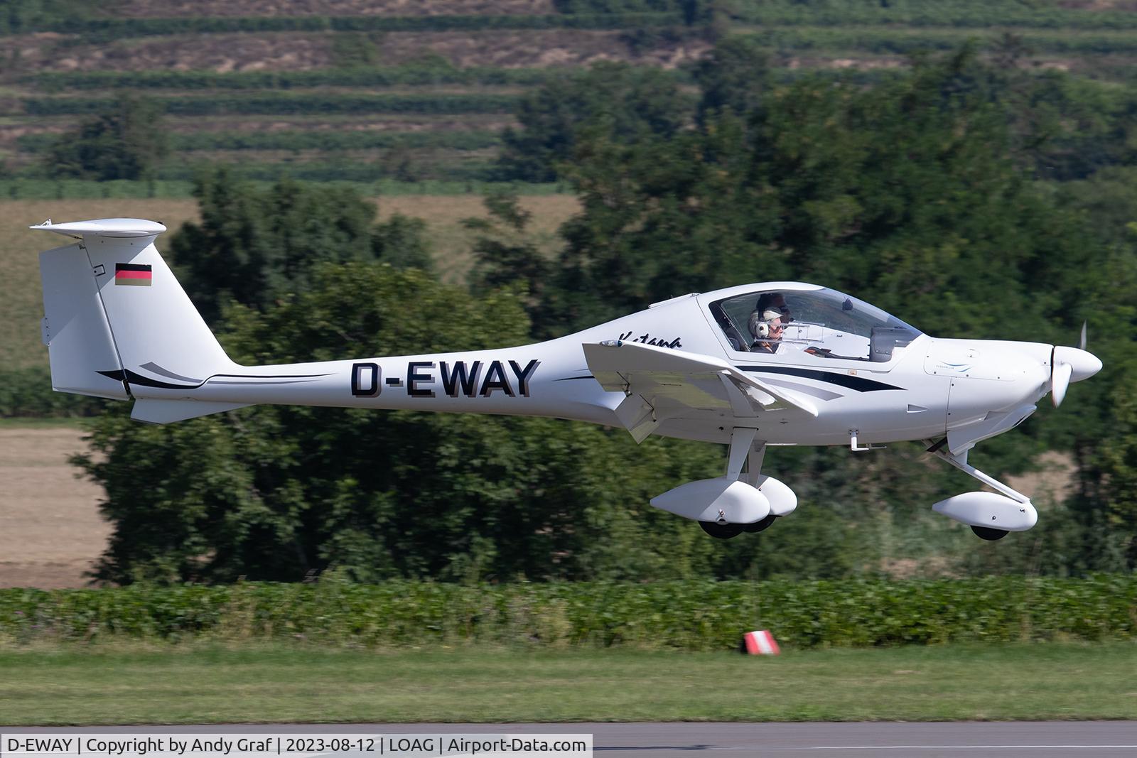 D-EWAY, HOAC DV-20 Katana C/N 20069, Untitled DV20