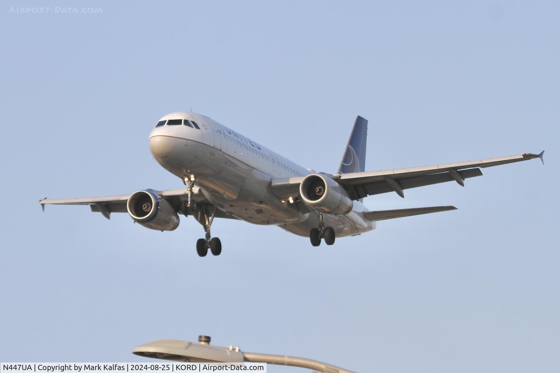 N447UA, 1998 Airbus A320-232 C/N 836, A320 United Airlines Airbus A320-232 N447UA  arriving 28C ORD