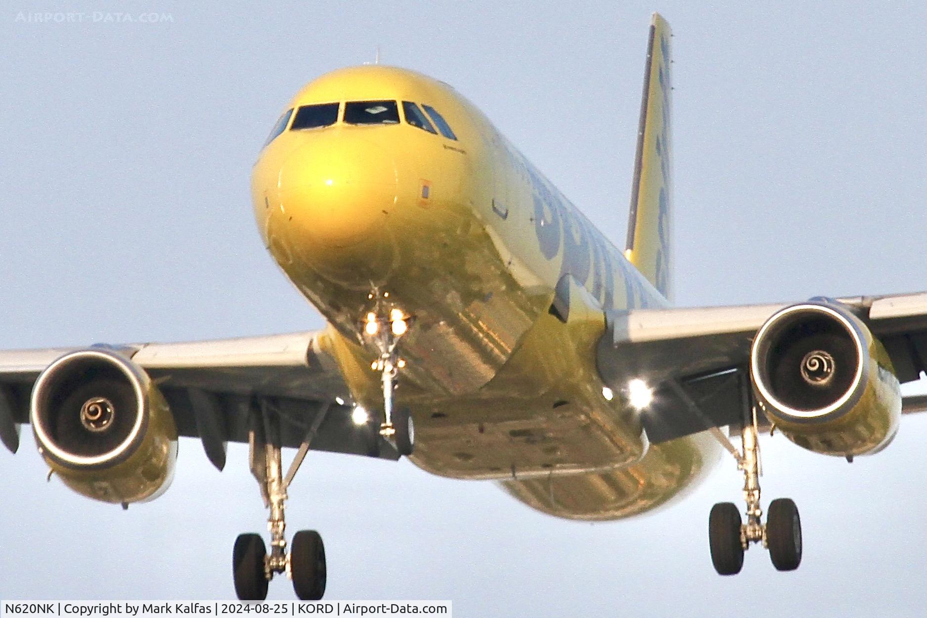 N620NK, 2013 Airbus A320-232 C/N 5624, A320 SPIRIT AIRLINES AIRBUS A320-232 N620N ARRIVING 28C ORD