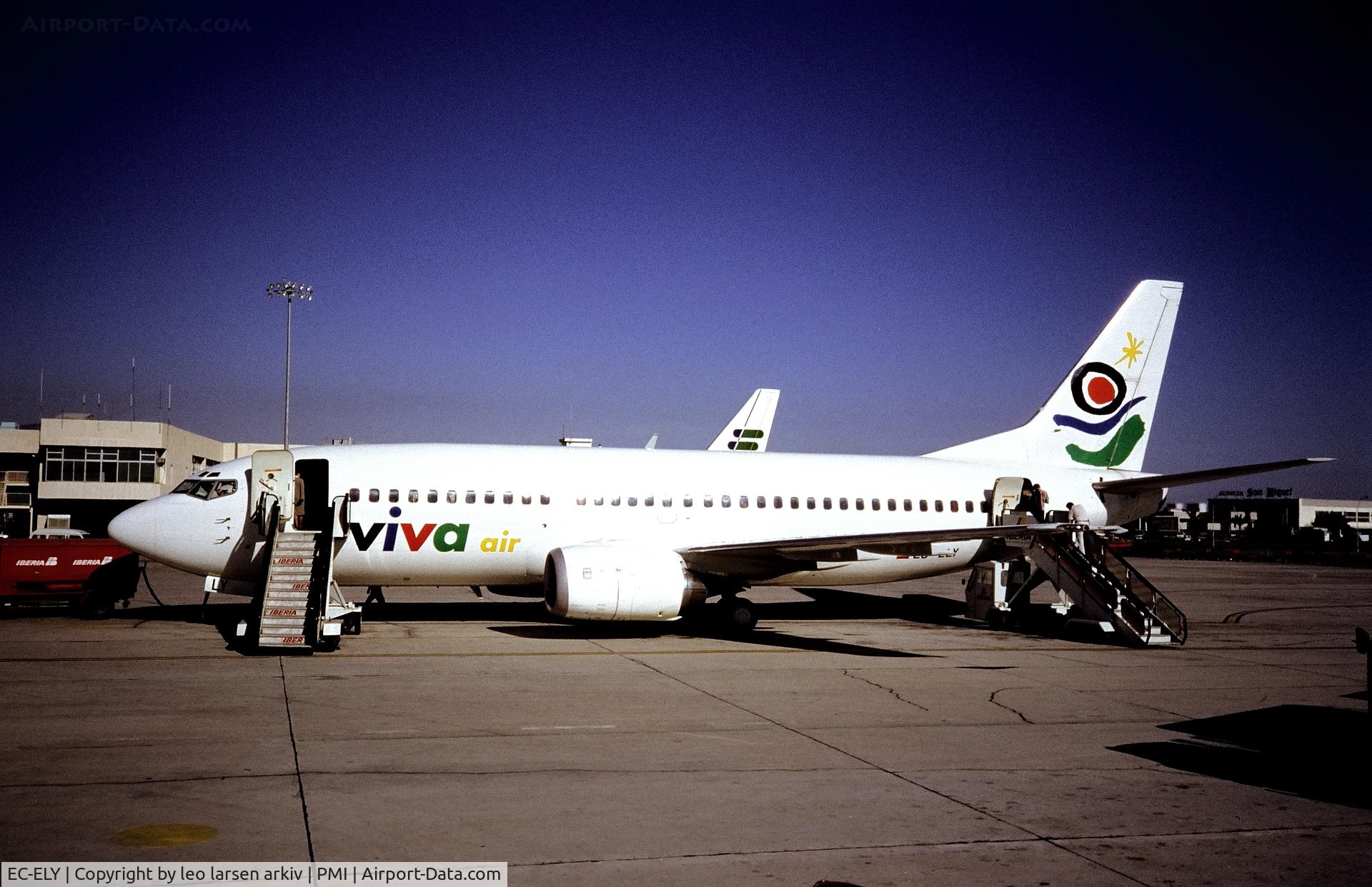 EC-ELY, 1988 Boeing 737-3K9 C/N 24211, Palma de Mallorca ca.1989