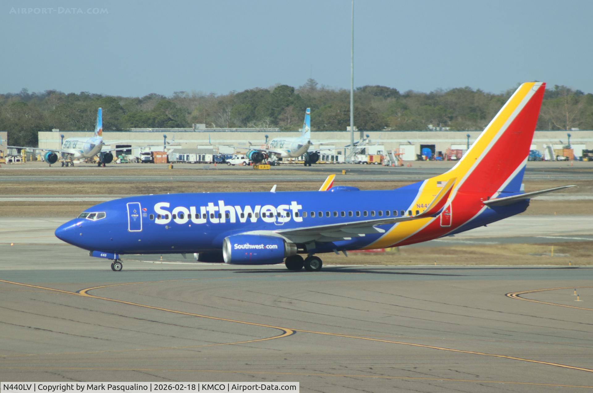 N440LV, 2003 Boeing 737-7H4 C/N 29835, Boeing 737-7H4