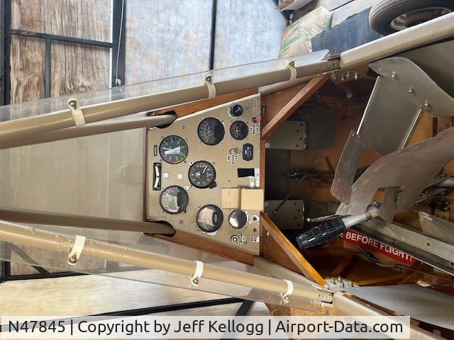 N47845, Loehle Sport Parasol C/N 0002, Loehle Sport Parasol S/N 002 N 47845. Owner as of 24 Feb 2026 Jeff Kellogg. Check For Sale on Fresno Craigs List/ Barnstormers.com soon.
I've owned for almost 15 years. never put back together. no accedent damage but needs recover/airworthy cert.