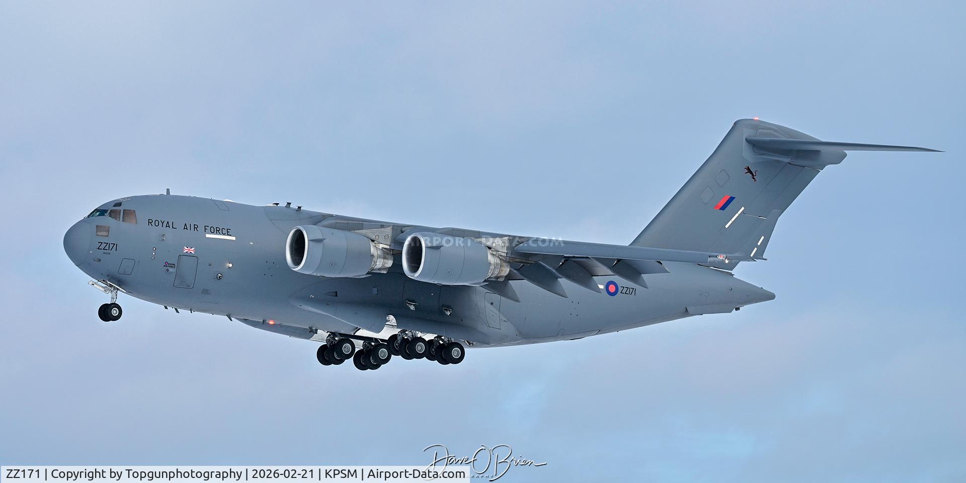 ZZ171, 2000 Boeing C-17A Globemaster III C/N F-007, 24/99 sq	RAF Brize Norton, UK
