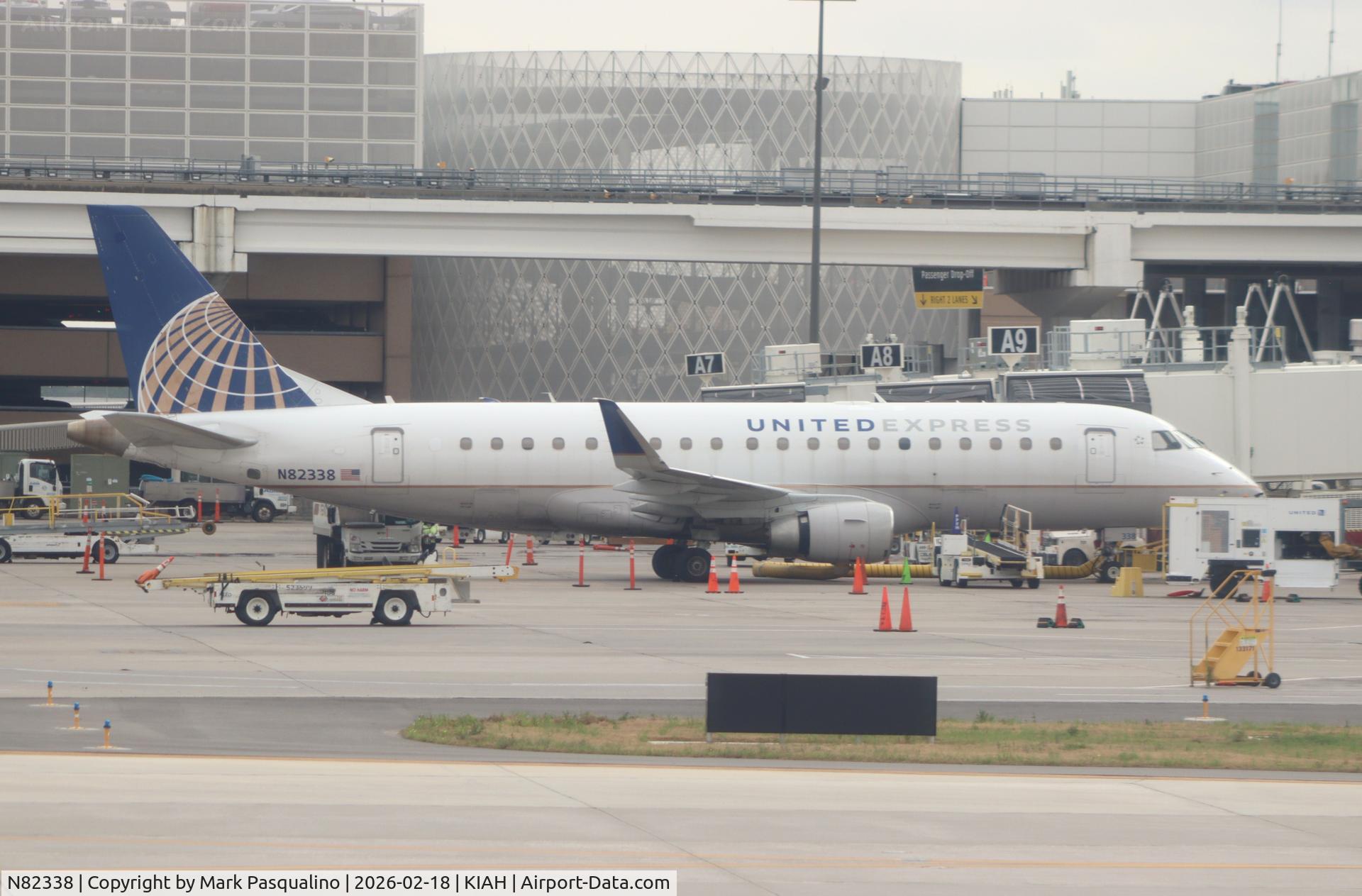 N82338, 2016 Embraer 175LR (ERJ-170-200LR) C/N 17000552, ERJ-170-200LR