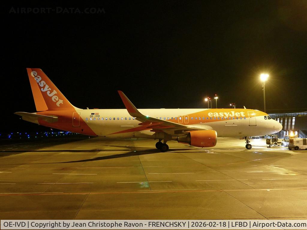 OE-IVD, 2016 Airbus A320-214 C/N 7183, easyJet Europe at terminal Billi
