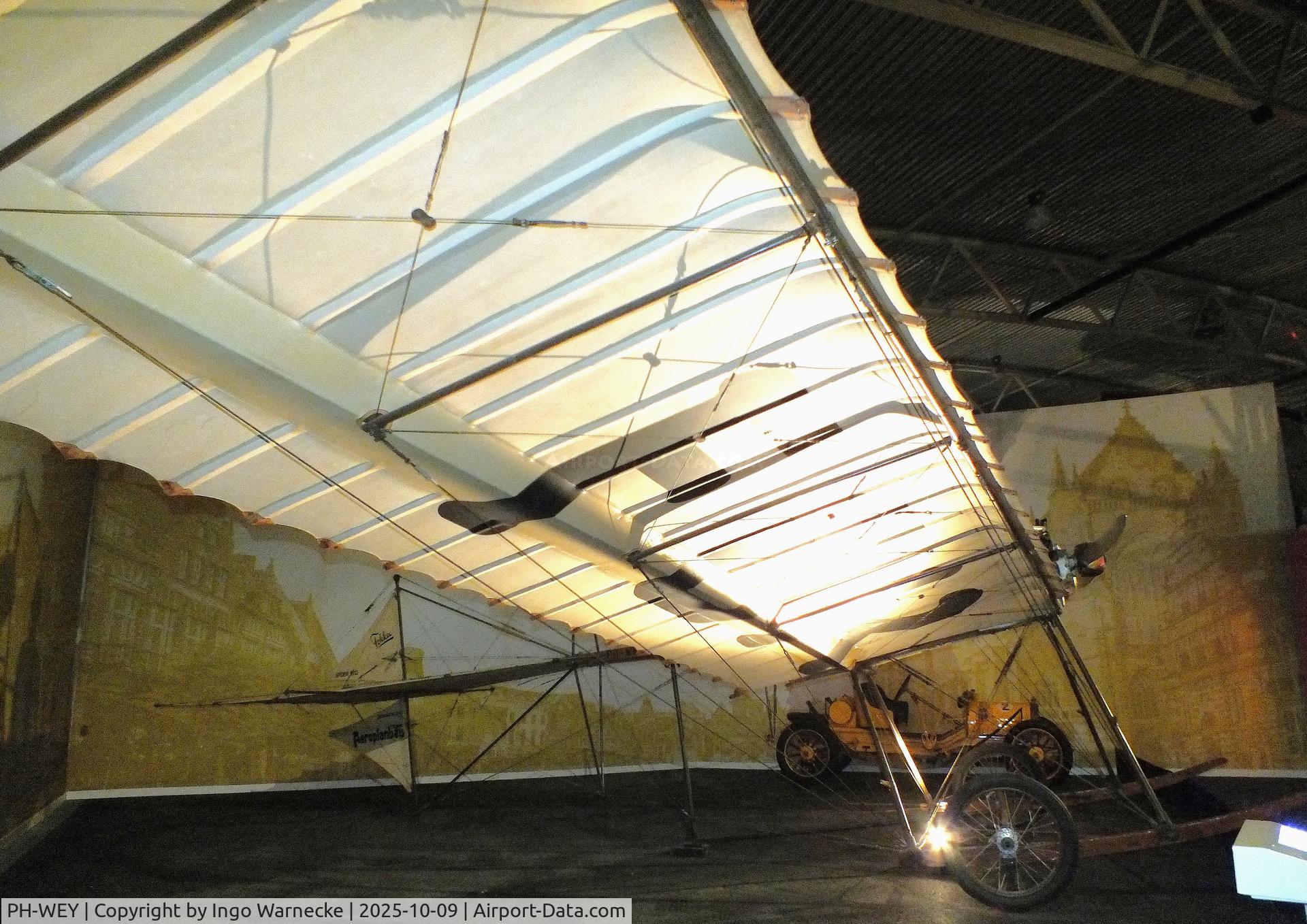PH-WEY, 1913 Fokker Spin III C/N 4464, Fokker Spin III at the Aviodrome, Lelystad