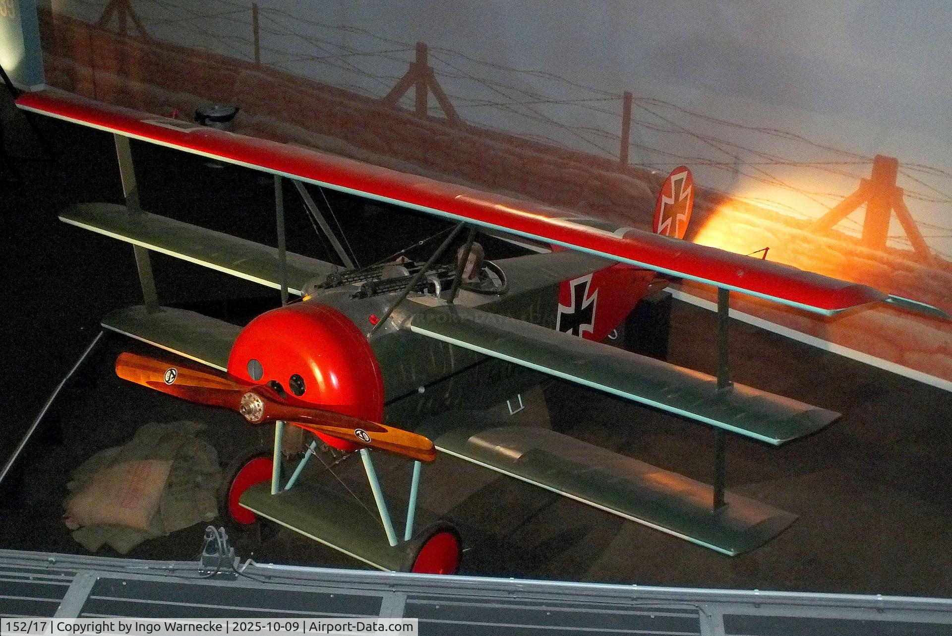 152/17, Fokker Dr-1 Triplane Replica C/N unknown_aviodrome, Fokker Dr I replica at the Aviodrome, Lelystad