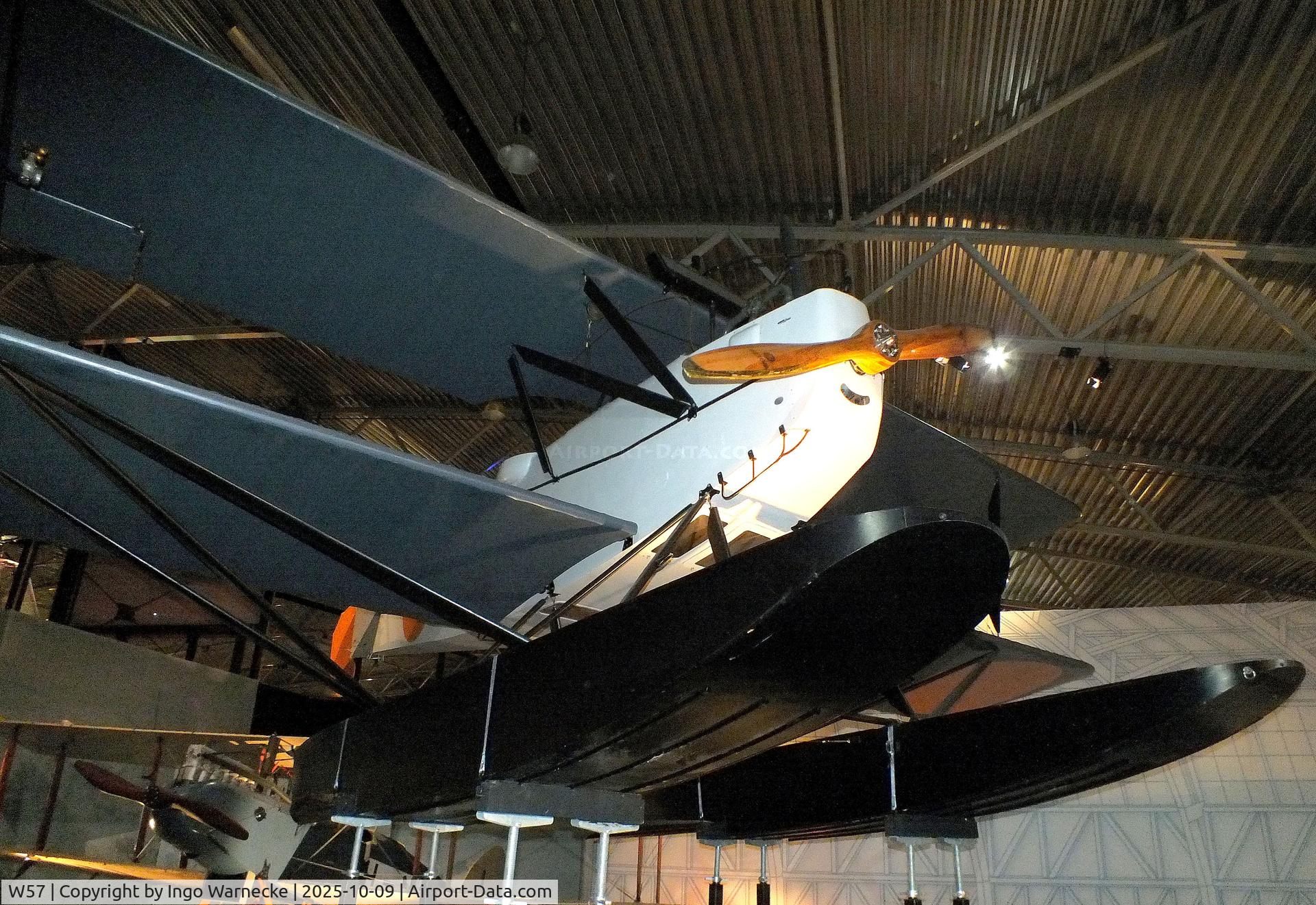 W57, Van Berkel W-A replica C/N unknown_aviodrome, Van Berkel W-A replica at the Aviodrome, Lelystad