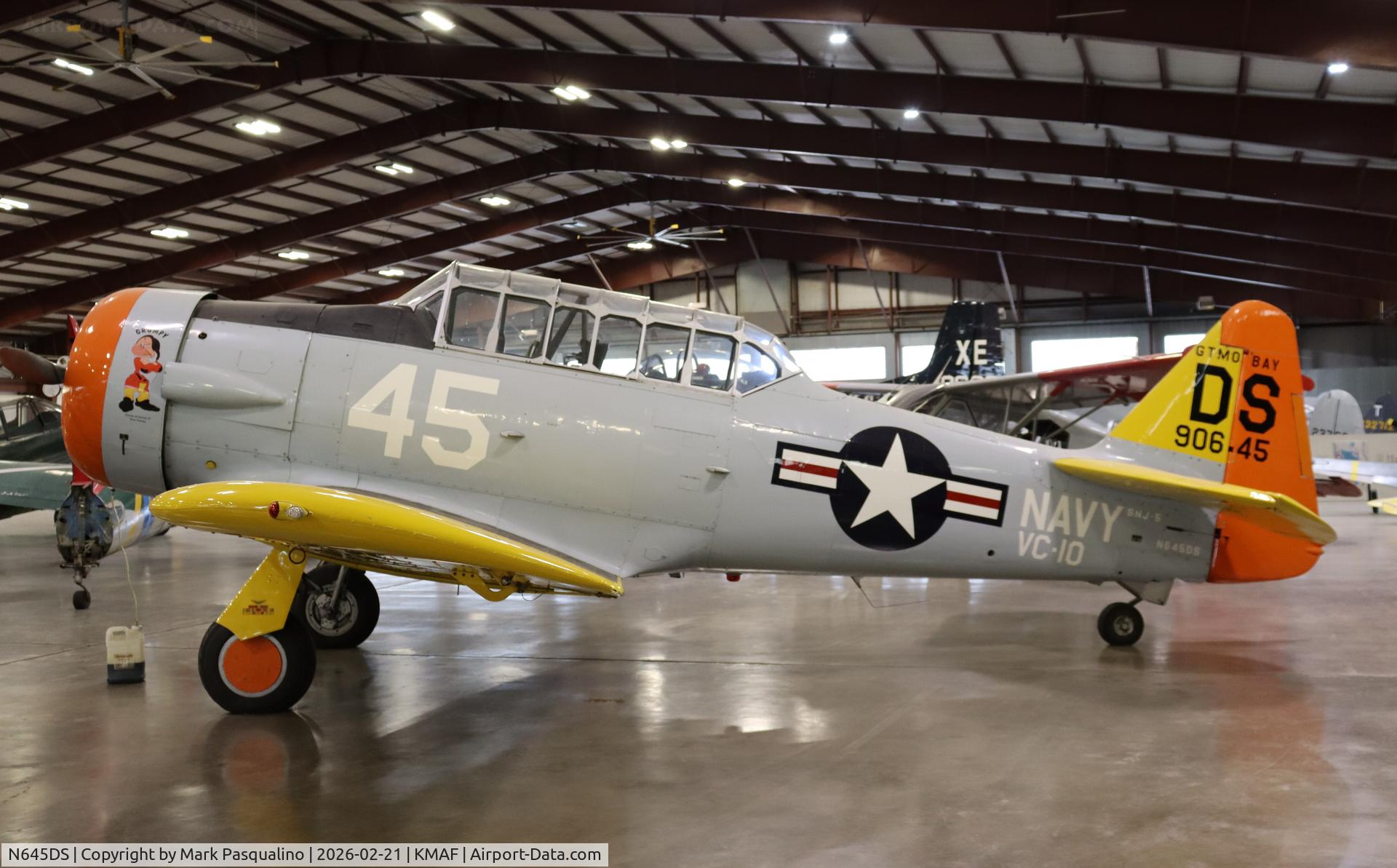 N645DS, 1944 North American SNJ-5 Texan Texan C/N 88-17678, North American SNJ-5