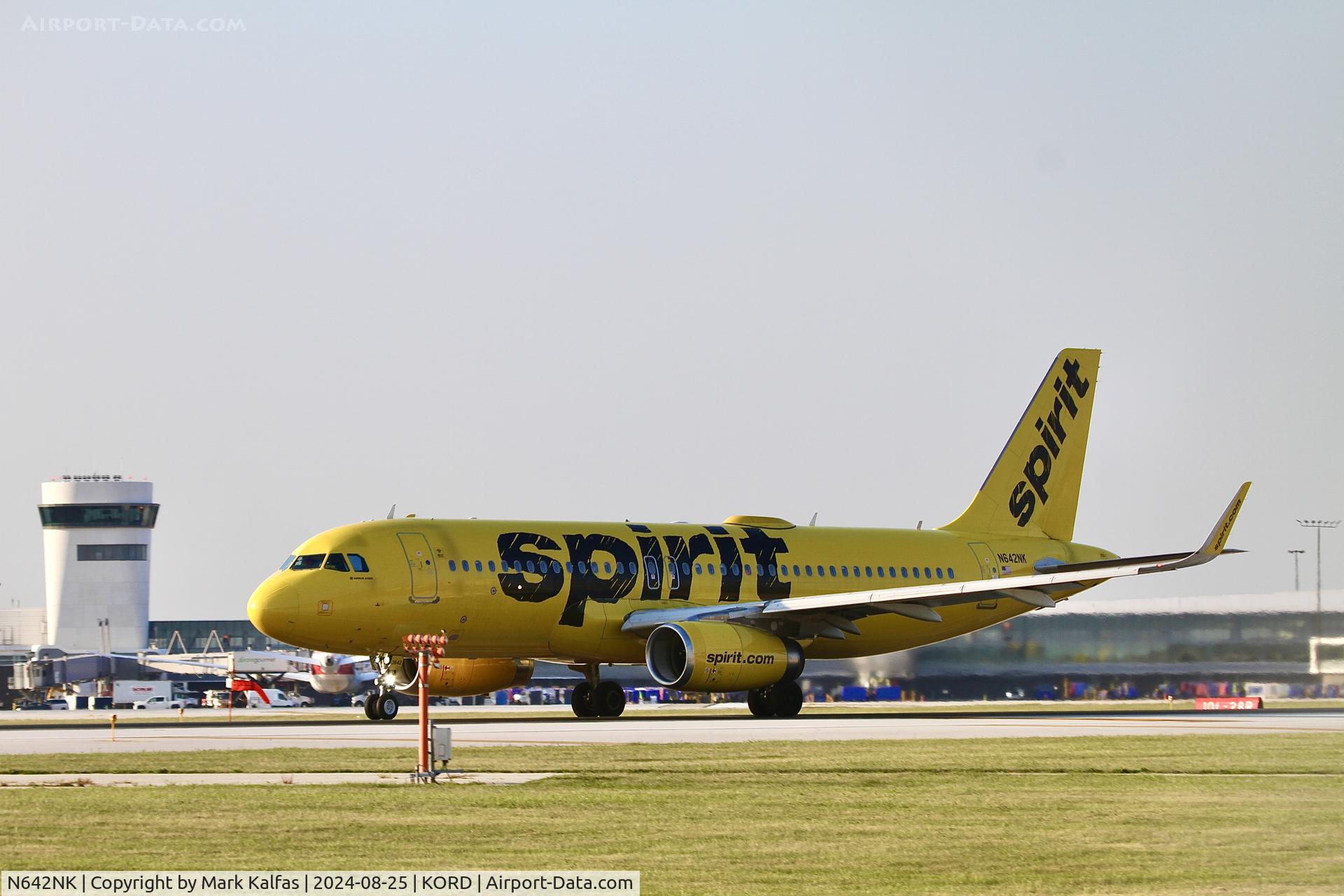 N642NK, 2015 Airbus A320-214 C/N 6586, A320 Spirit Airbus A320-214 N642NK departing 22L ORD