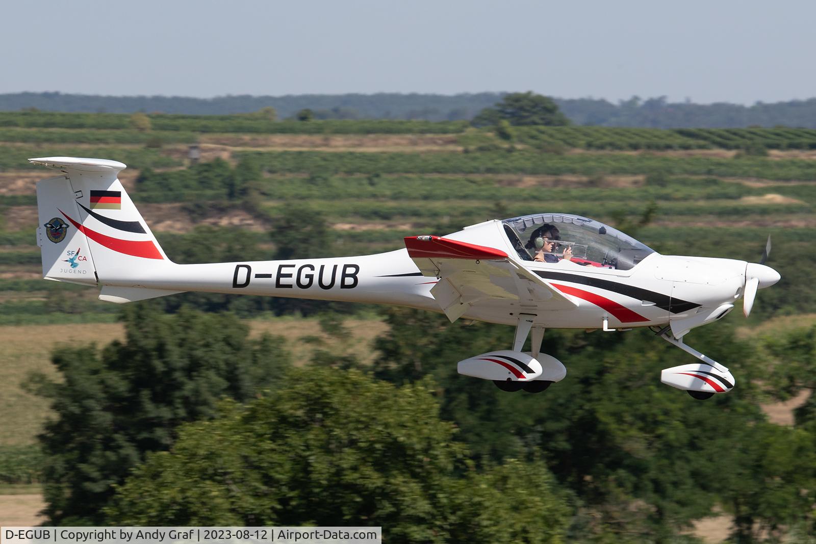 D-EGUB, Diamond Aircraft DV-20A C/N 20.157, Untitled DV20
