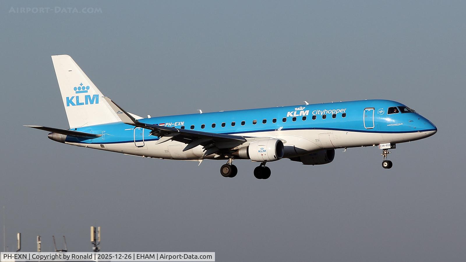 PH-EXN, 2017 Embraer ERJ-175STD (ERJ-170-200) C/N 17000659, at eham