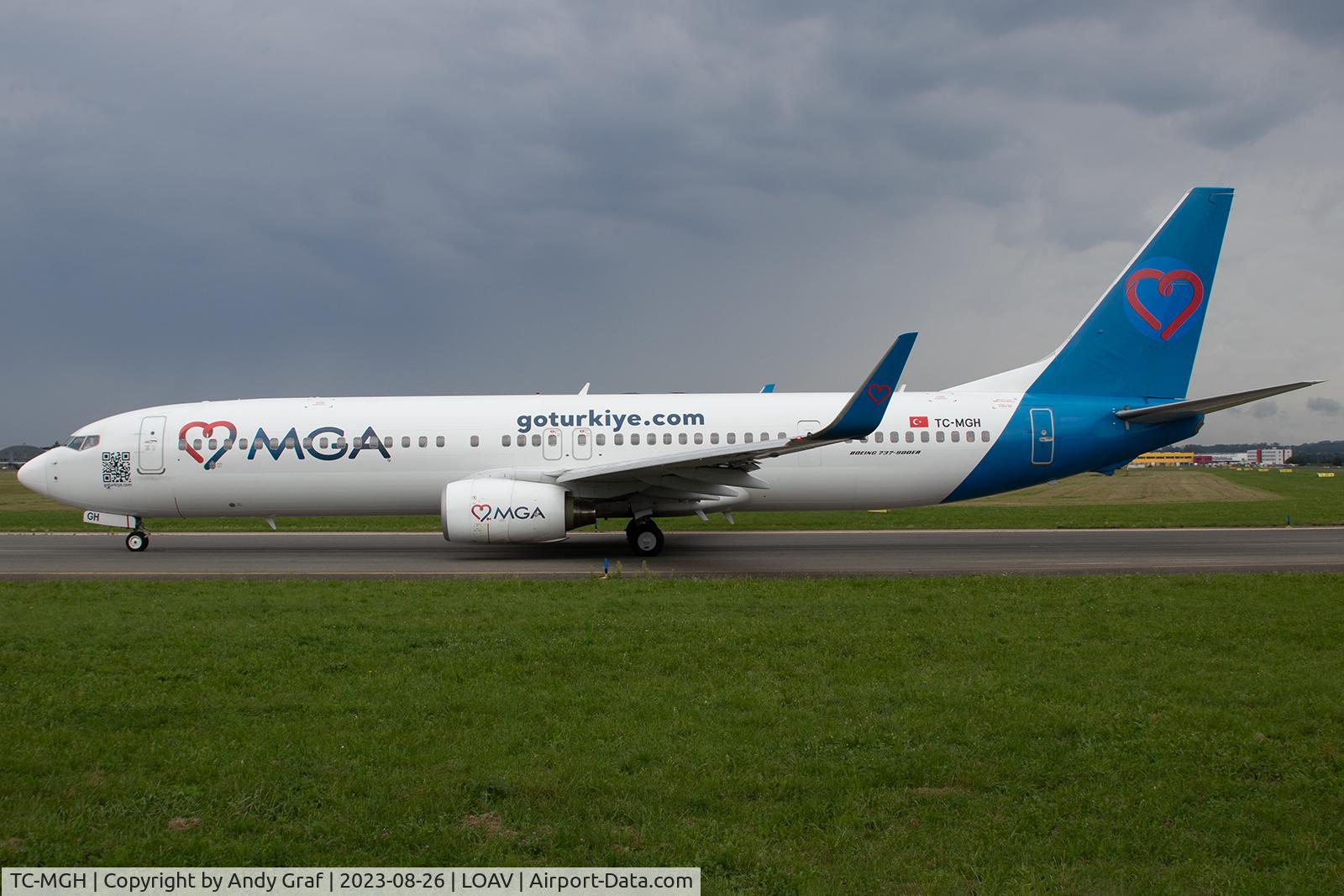 TC-MGH, 2009 Boeing 737-900ER C/N 36086, MGA 737-900