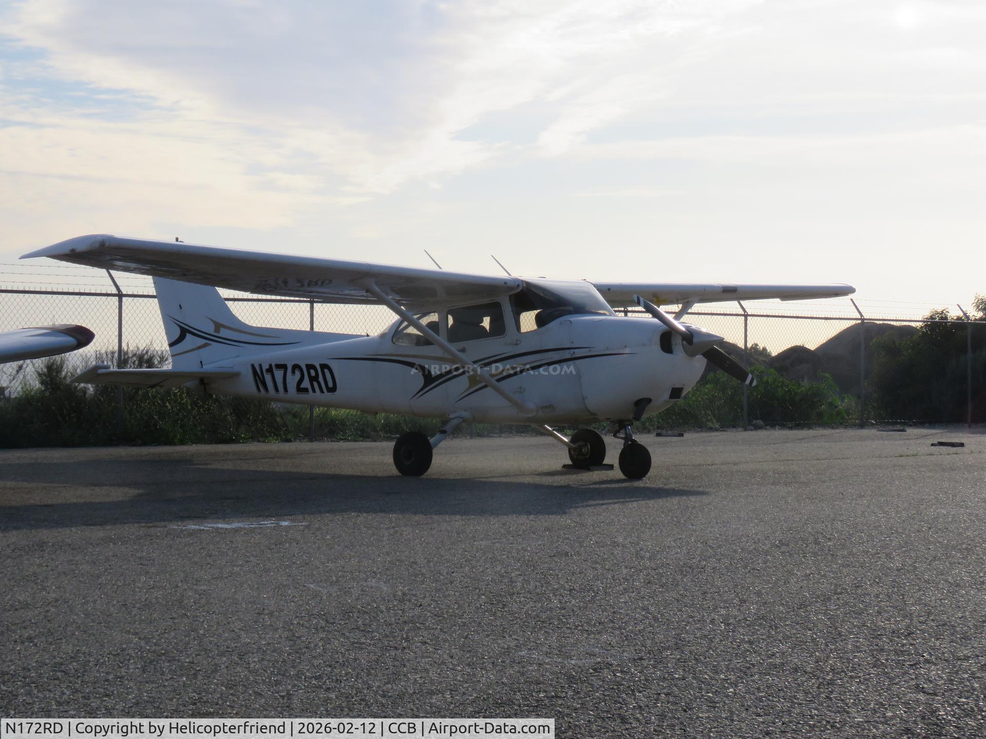 N172RD, 2005 Cessna 172S C/N 172S10045, Parked at south fence