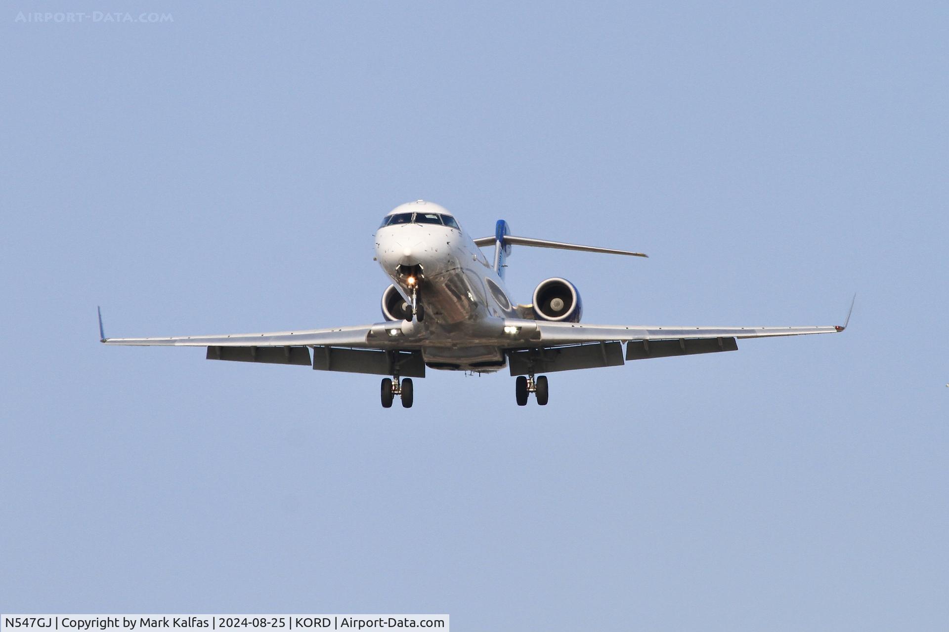 N547GJ, Bombardier CRJ-702 (CL-600-2C10) Regional Jet C/N 10272, CRJ7 GoJet/United Express Bombardier CRJ-702, CL-600-2C11 CRJ-550 N547GJ arriving 28C KORD