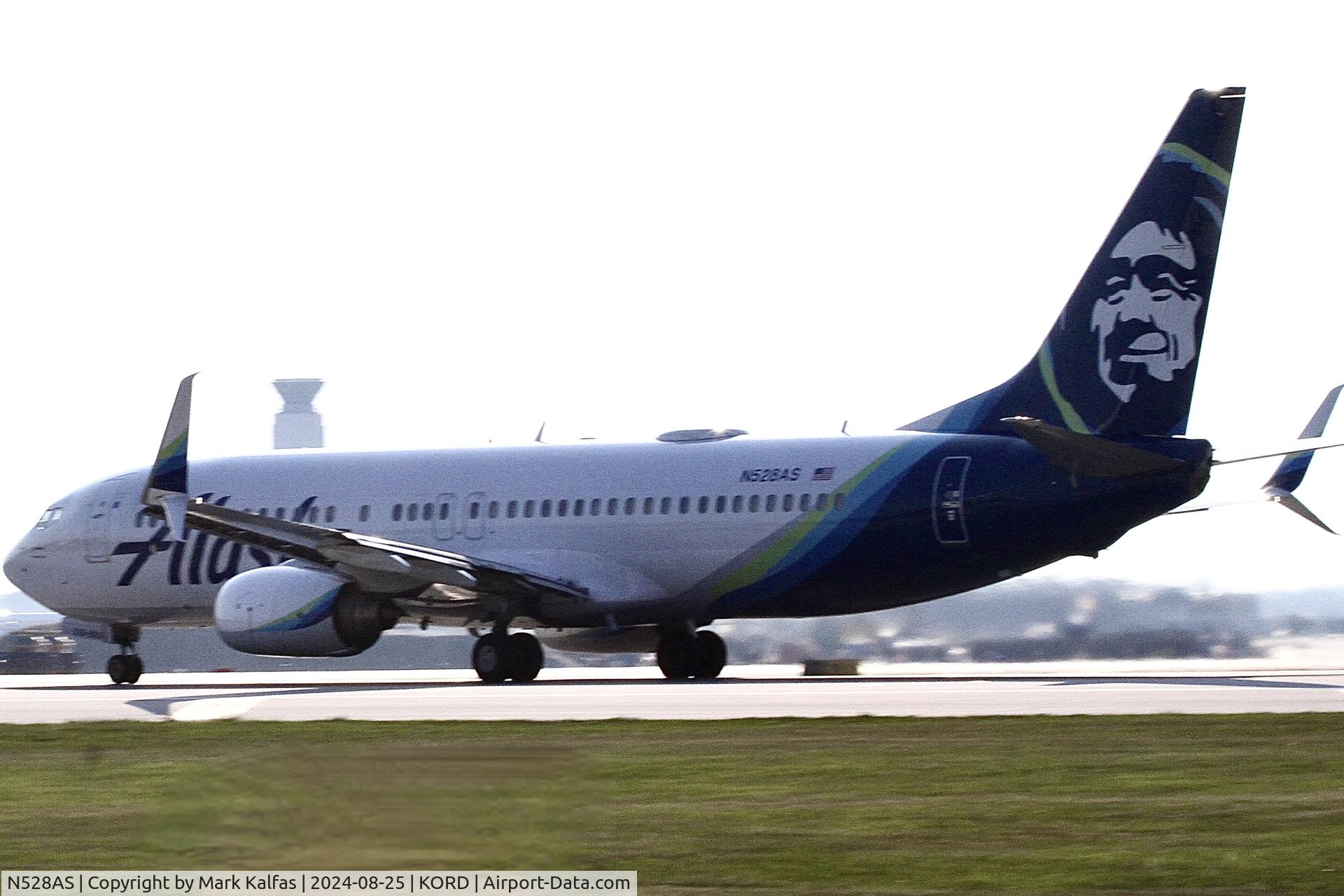 N528AS, 2009 Boeing 737-890 C/N 35695, B738 Alaska Boeing 737-890 N528AS departing 22L KORD