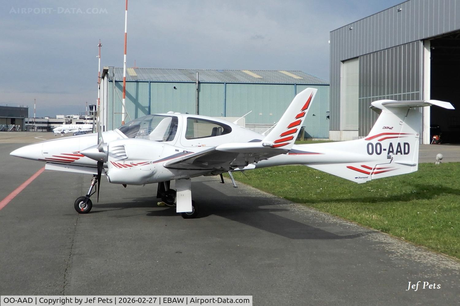 OO-AAD, Diamond DA-42 Twin Star C/N 42.021, At Antwerp Airport.