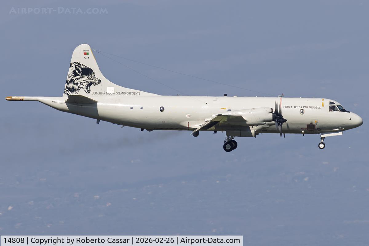14808, Lockheed P-3C Orion C/N 285E-5750, Landing