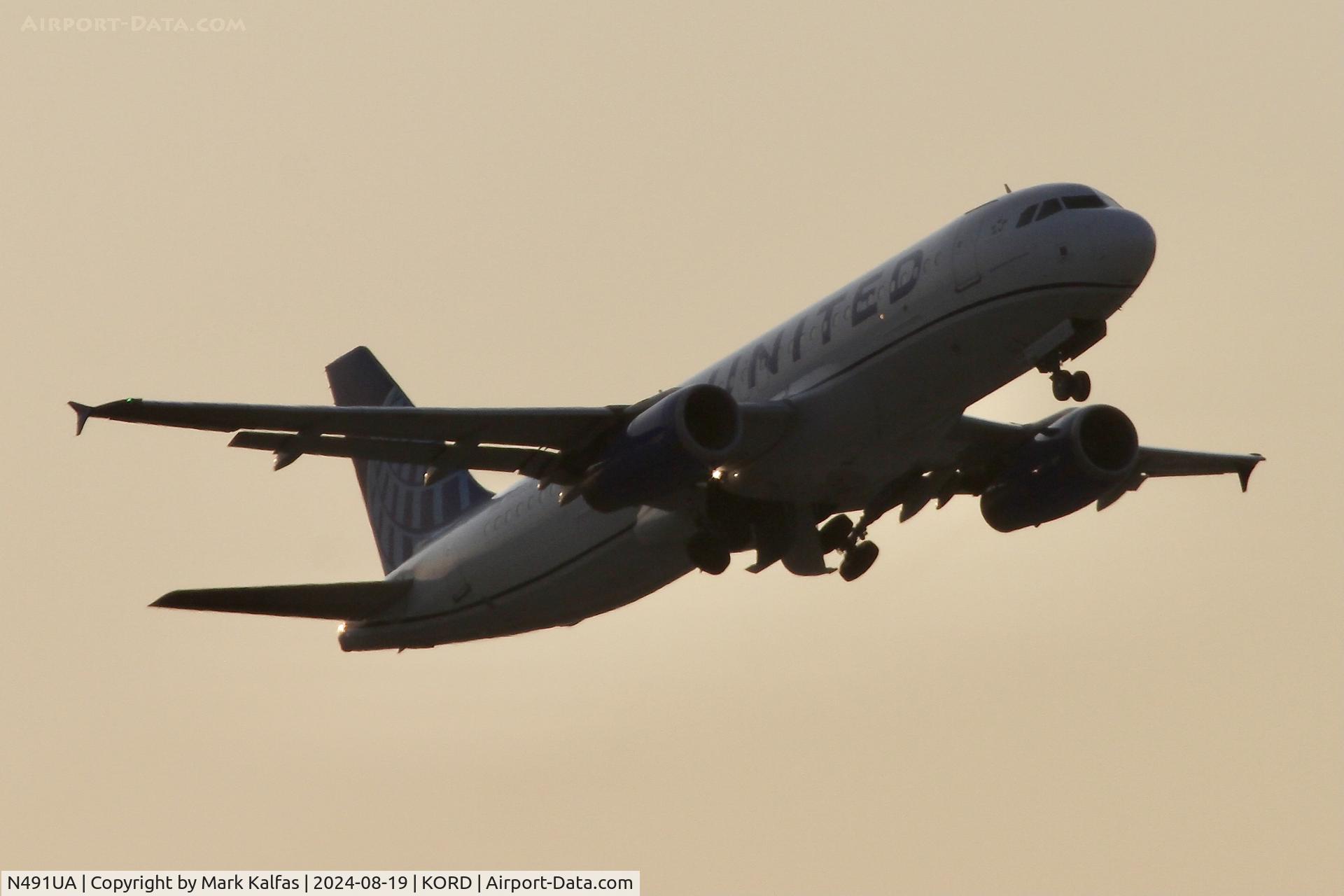 N491UA, 2002 Airbus A320-232 C/N 1741, A320 United Airlines Airbus A320-232, N491UA departing 10L KORD