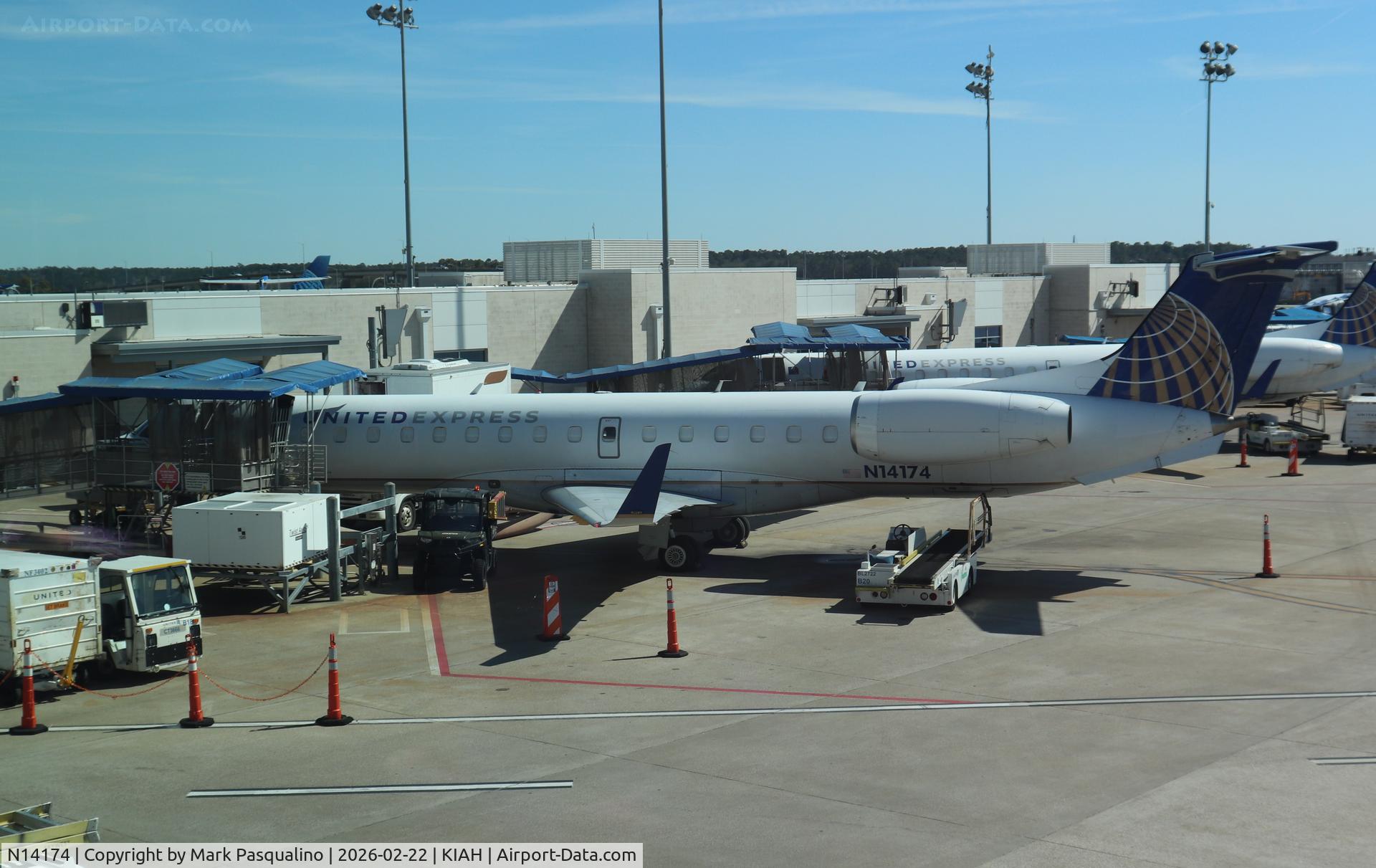 N14174, 2004 Embraer ERJ-145XR (EMB-145XR) C/N 14500876, EMB-145XR