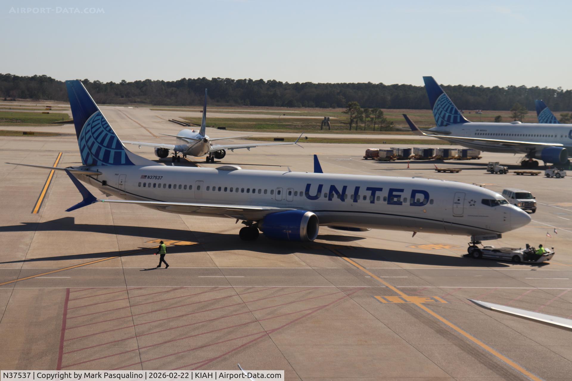 N37537, 2022 Boeing 737-9 MAX C/N 66607, Boeing 737-9 MAX