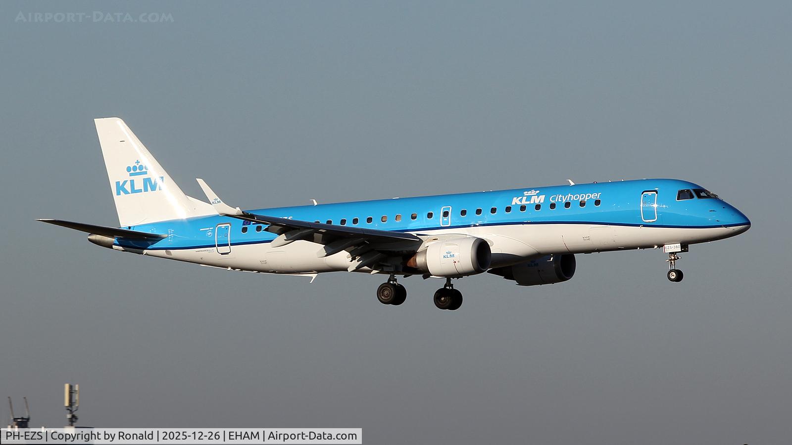 PH-EZS, 2010 Embraer 190LR (ERJ-190-100LR) C/N 19000380, at eham
