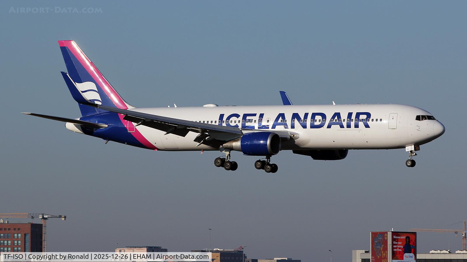 TF-ISO, 2000 Boeing 767-319 C/N 29388, at eham