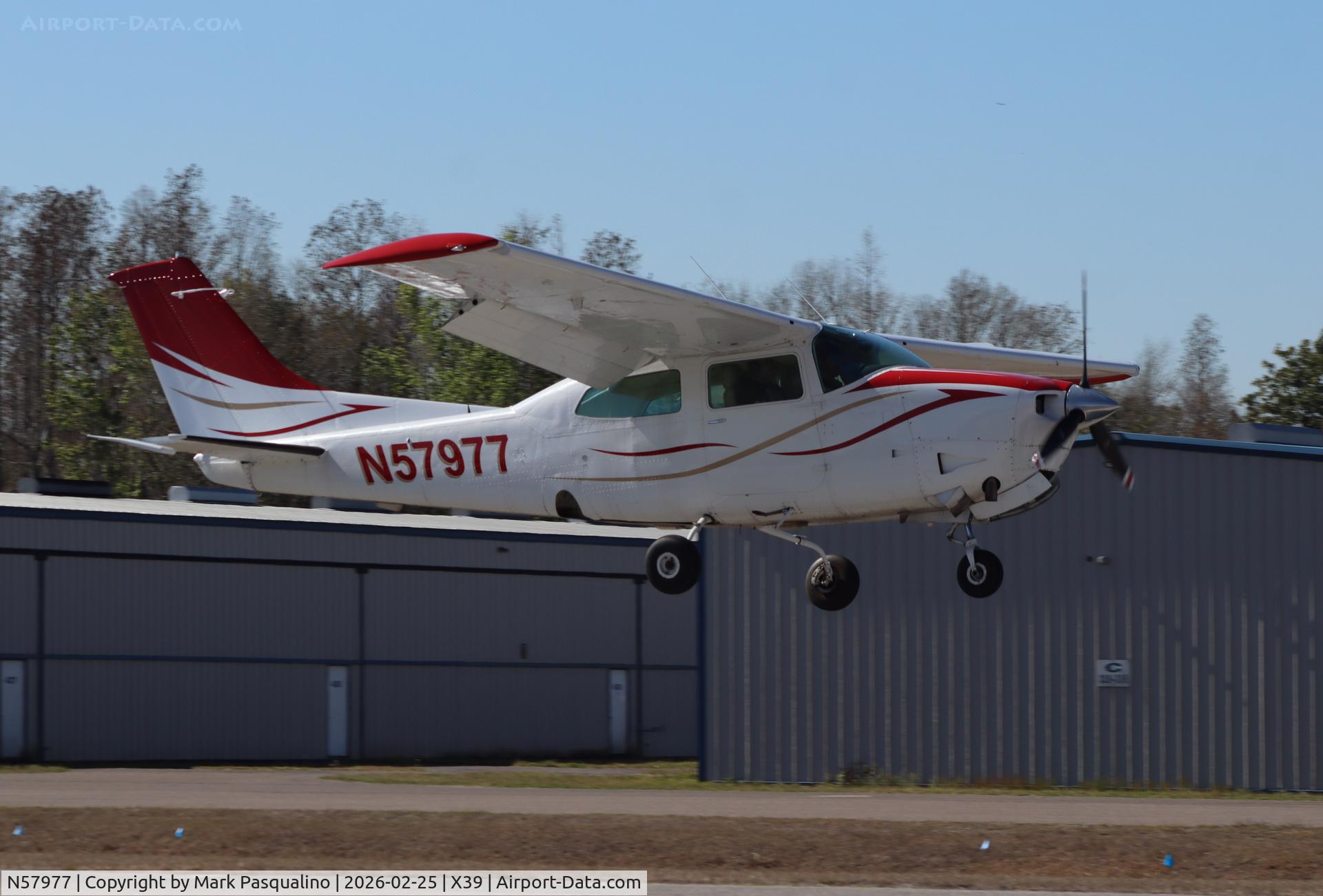 N57977, 1976 Cessna T210L Turbo Centurion C/N 21061475, Cessna T210L