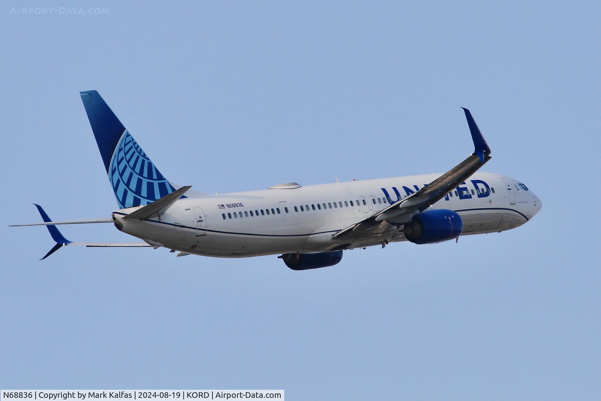N68836, 2014 Boeing 737-924/ER C/N 60088, B739 United  Boeing 737-924/ER N68836 departing 10L KORD