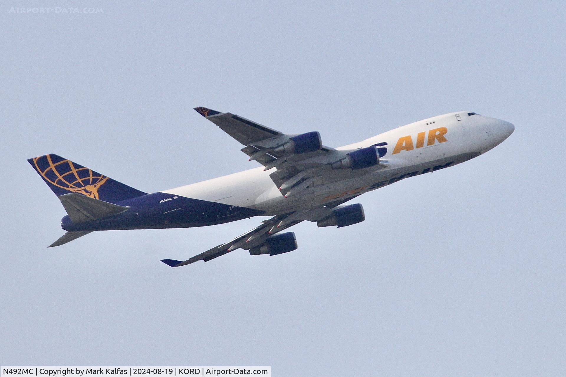 N492MC, 1998 Boeing 747-47UF C/N 29253, B744 Atlas Air Boeing 747-47UF N492MC departing 10L KORD