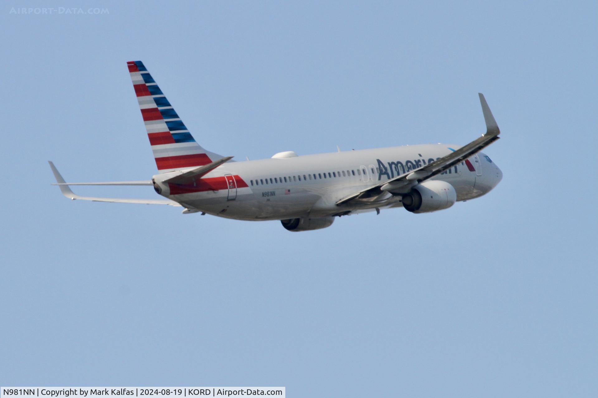 N981NN, 2015 Boeing 737-823 C/N 31230, B738 American Airlines Boeing 737-823 N981NN departing 10L KORD