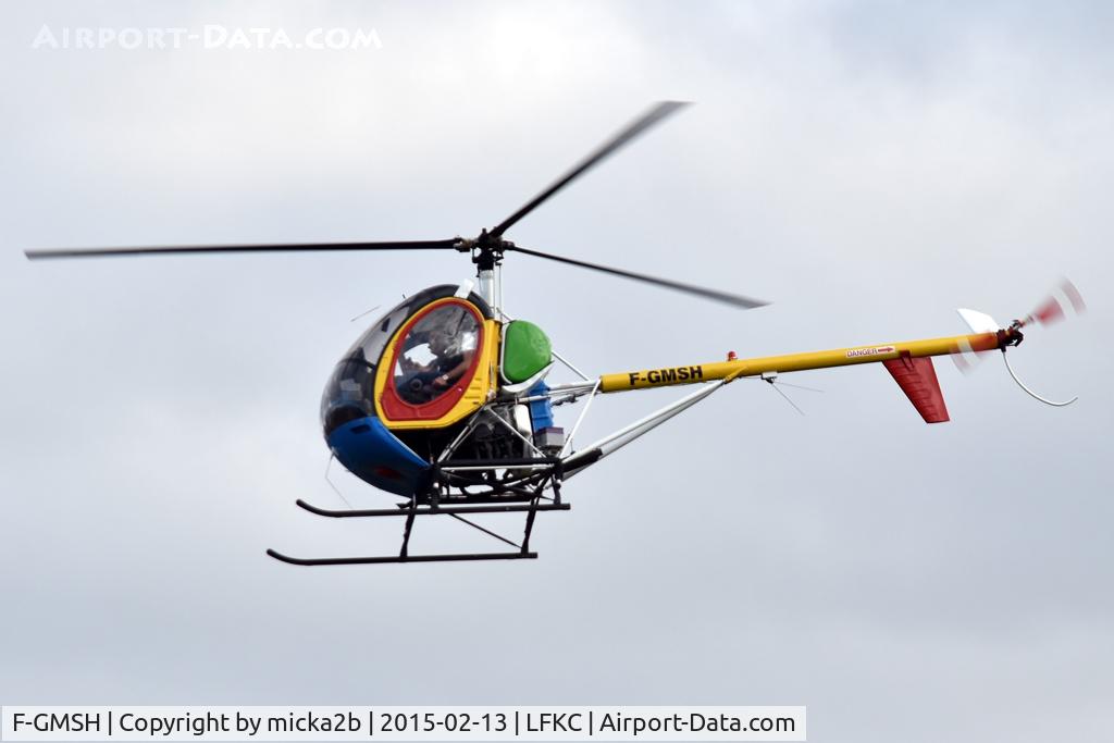 F-GMSH, Schweizer 269C C/N 711071, In flight