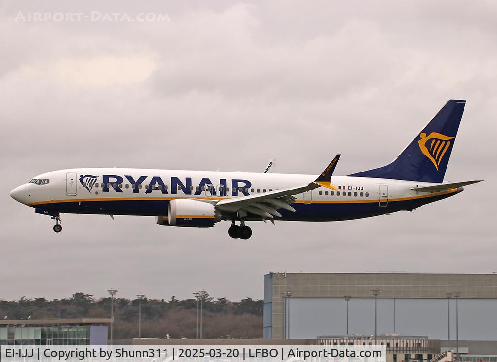 EI-IJJ, 2024 Boeing 737-8-200 MAX C/N 67093, Landing rwy 14L
