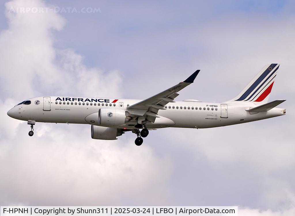 F-HPNH, 2024 Airbus A220-300 C/N 55275, Landing rwy 32L