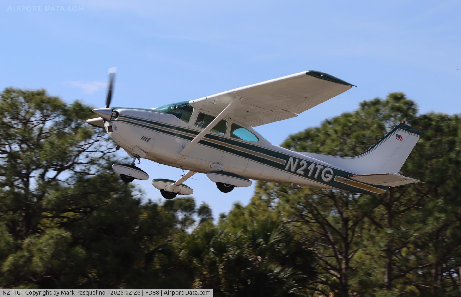 N21TG, 1972 Cessna 182P Skylane C/N 18261547, Cessna 182P