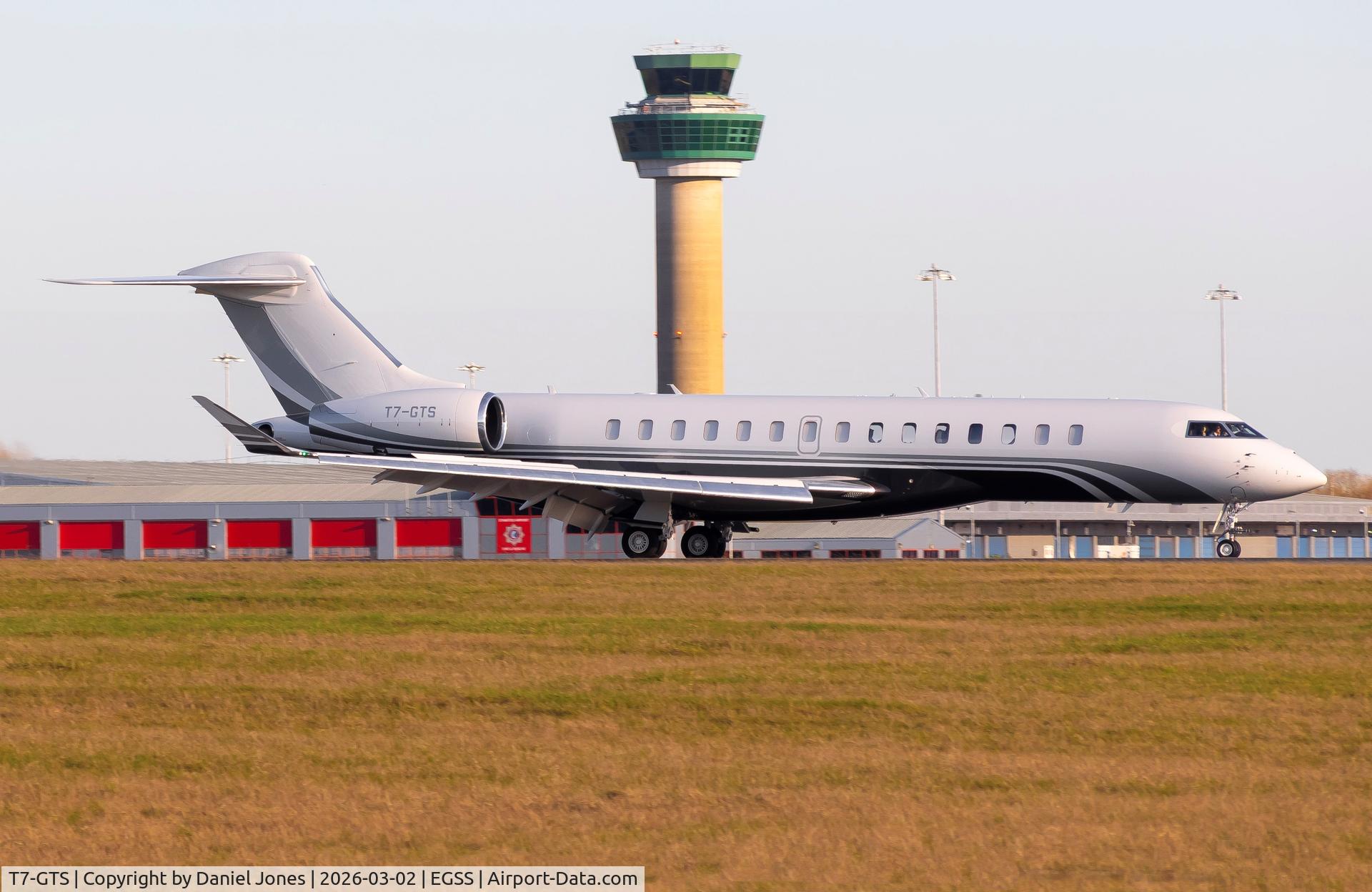 T7-GTS, 2019 Bombardier BD-700-2A12 Global 7000 C/N 70023, T7-GTS seen arriving into London Stansted after a flight from Paris le Bourget.