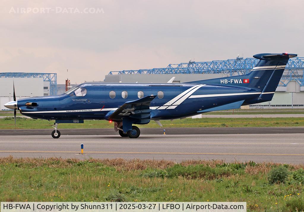 HB-FWA, 2015 Pilatus PC-12/47E C/N 1515, Taxiing to the General Aviation area...