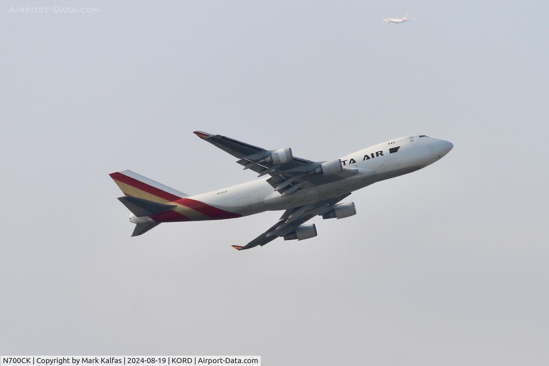 N700CK, 1997 Boeing 747-4R7F/SCD C/N 25868, B744 Kalitta Air Boeing 747-4R7F/SCD departing 10L ORD